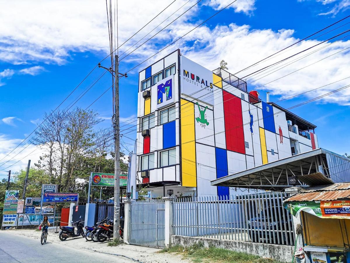 Murals Mactan Albergue Isla de Mactán Exterior foto